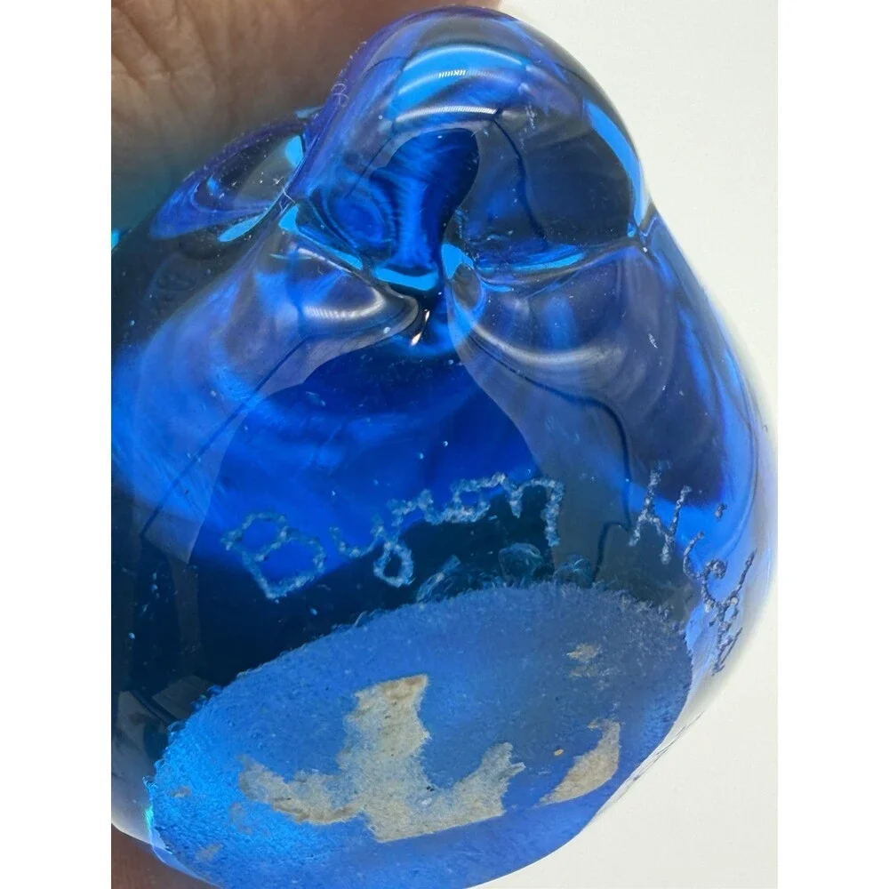 Byron Hicks Art Glass 90’ Blue Bunny Rabbit Figurine 3.5”H Rare Vintage Easter